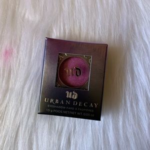 Urban Decay Eyeshadow shade 1985